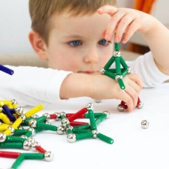 مغناطيس العاب